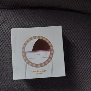 Rechargeable Ring light